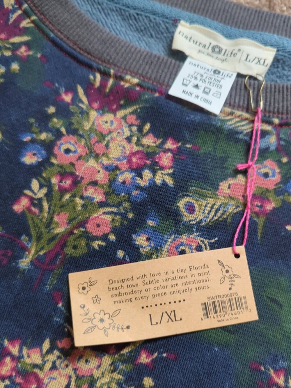 Natural Life Oversized Floral French Terry Sweatshirt L/XL - Picture 6 of 9